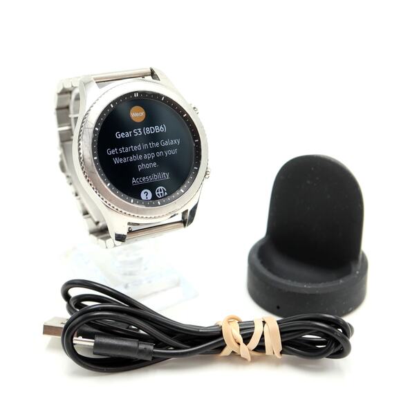Samsung Gear S3 Classic Smartwatch 46mm Silver Tone Steel Band Watch w Charger - Picture 1 of 12